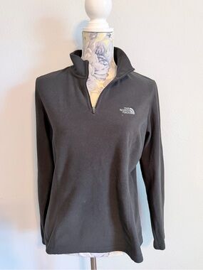 The North Face Women’s Black Fleece Quarter Zip Pullover Jacket Size Large